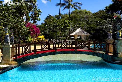 The Laguna Resort & Spa 42